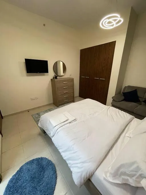 Cozy 3Br Apartment With Maid'S Room Dubai 0*,  United Arab Emirates