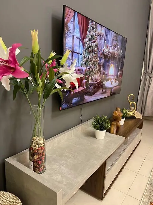 Cozy 3Br Apartment With Maid'S Room Dubái Emiratos Árabes Unidos